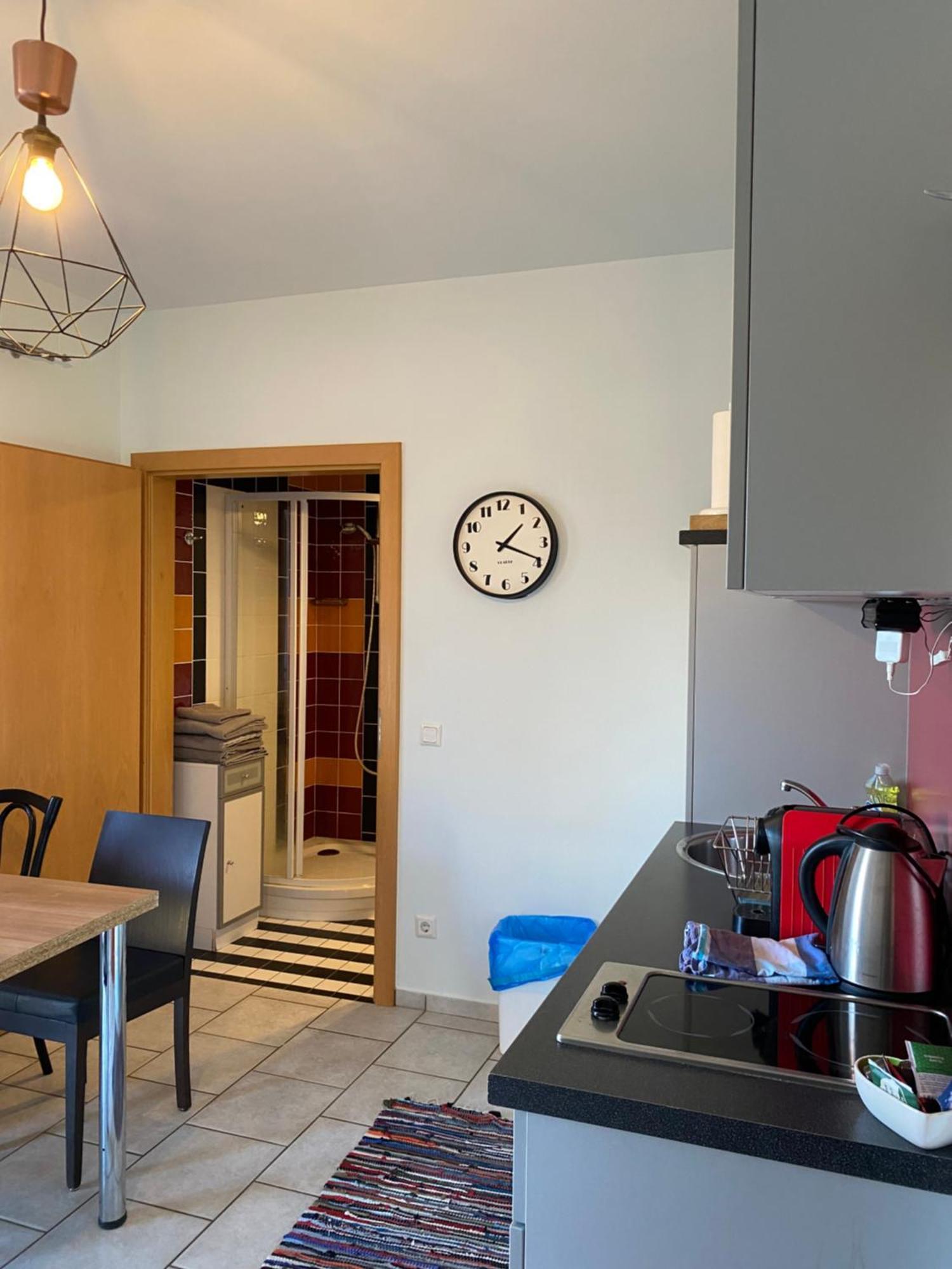 Wolfis Appartement Neusiedl an der Zaya Ngoại thất bức ảnh
